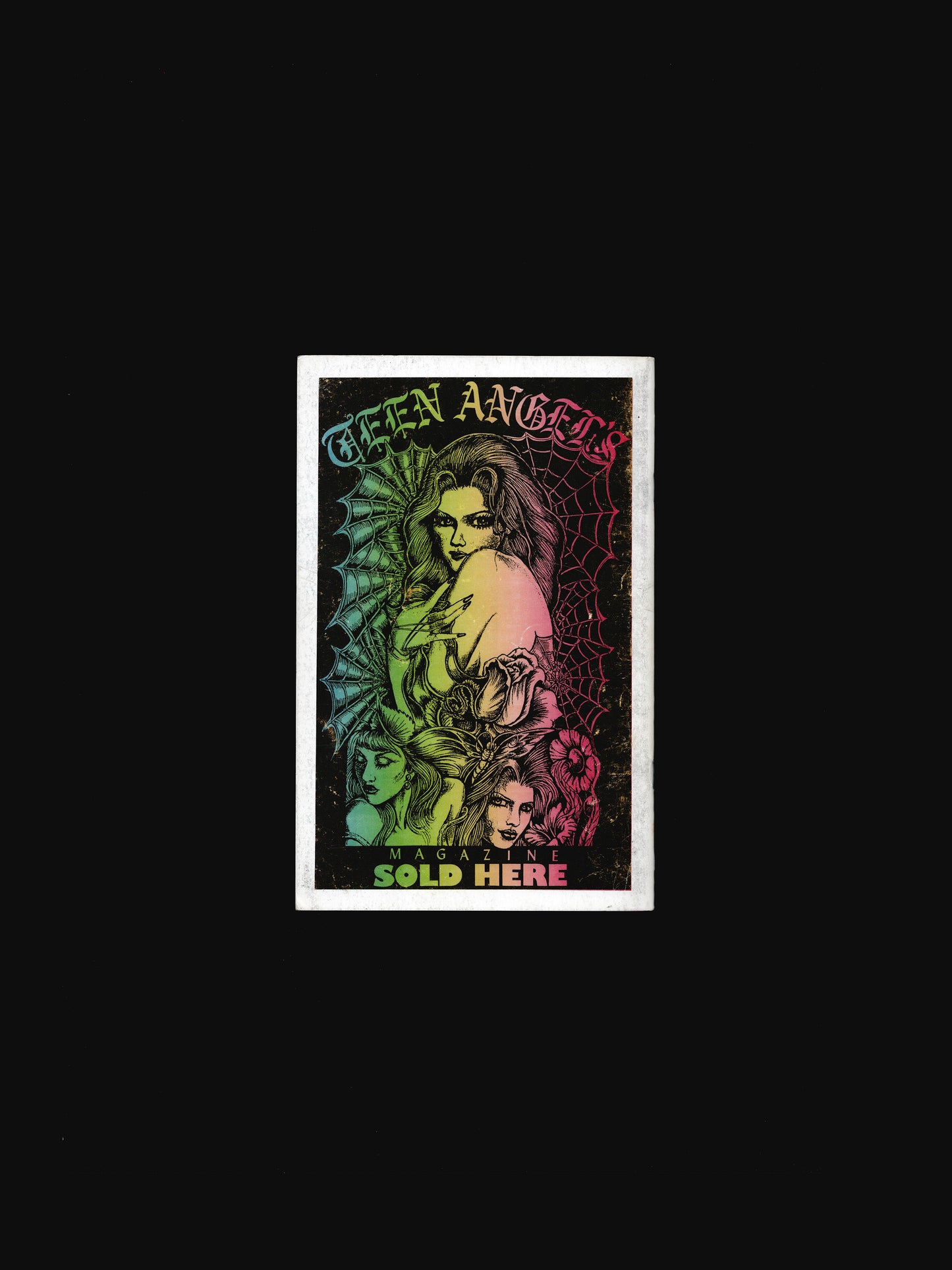 TEEN ANGELS MINI MAG (2017)