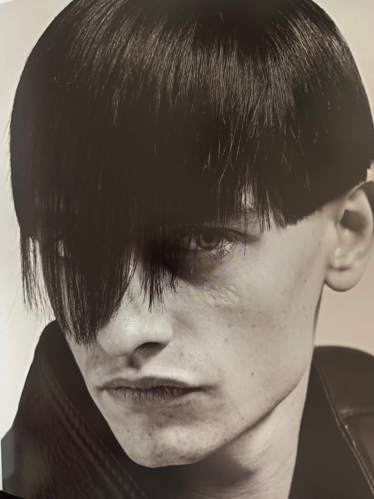 HEADS (2000)