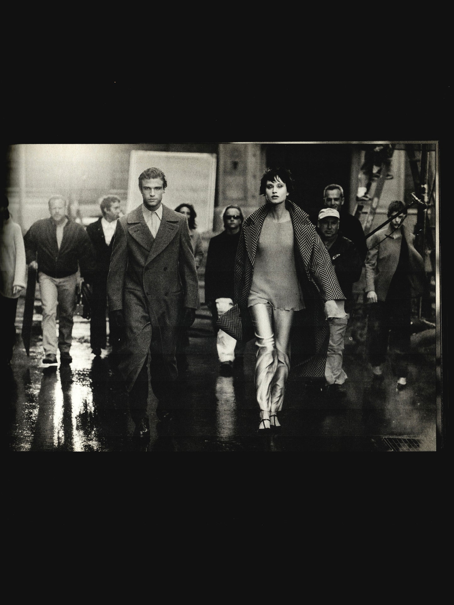GIORGIO ARMANI FILMED BY PETER LINDBERGH (2001)