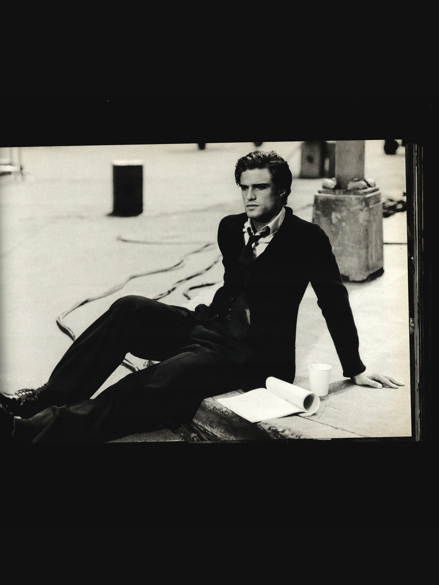 GIORGIO ARMANI FILMED BY PETER LINDBERGH (2001)