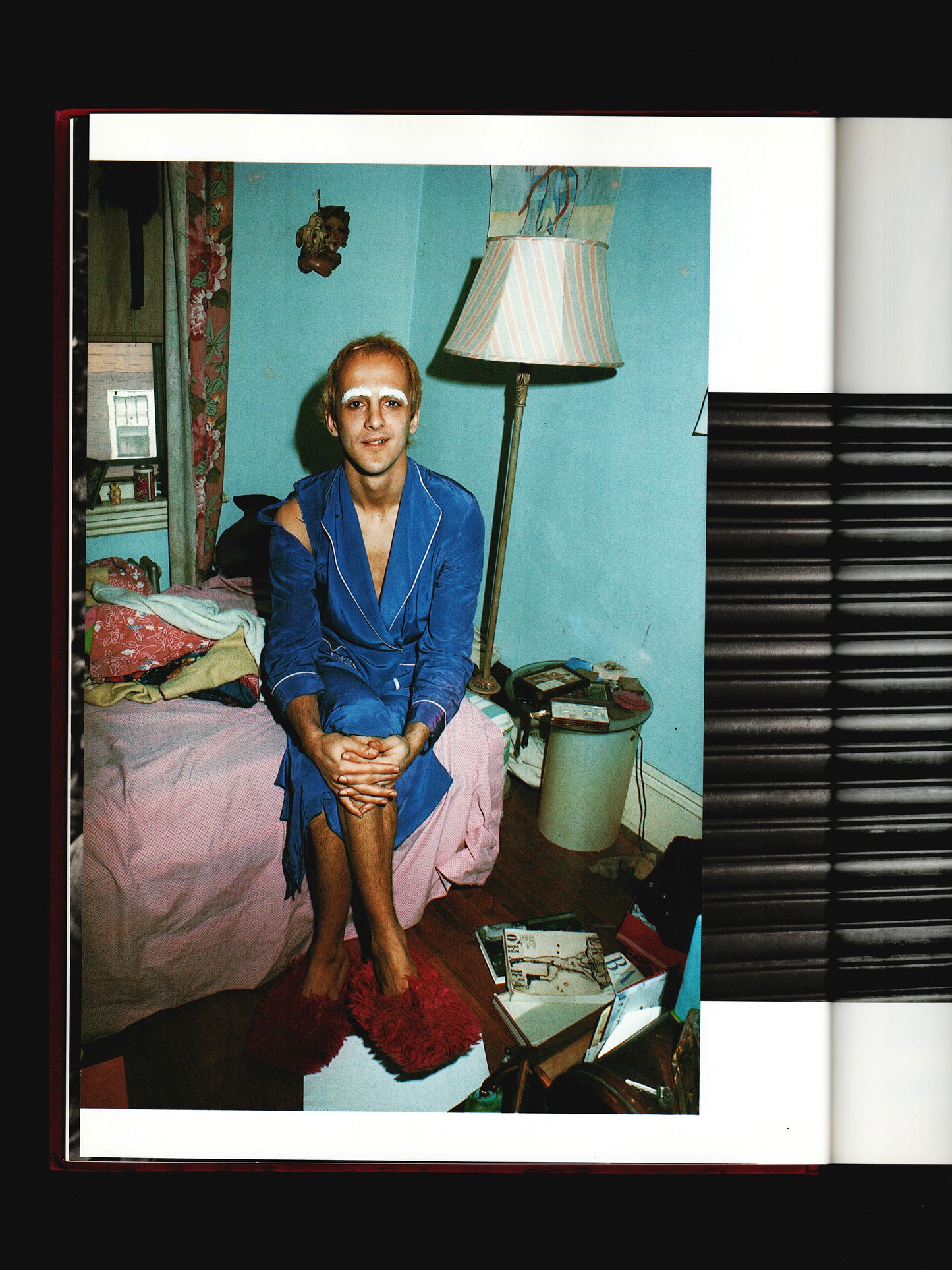 A DOUBLE LIFE (1994)