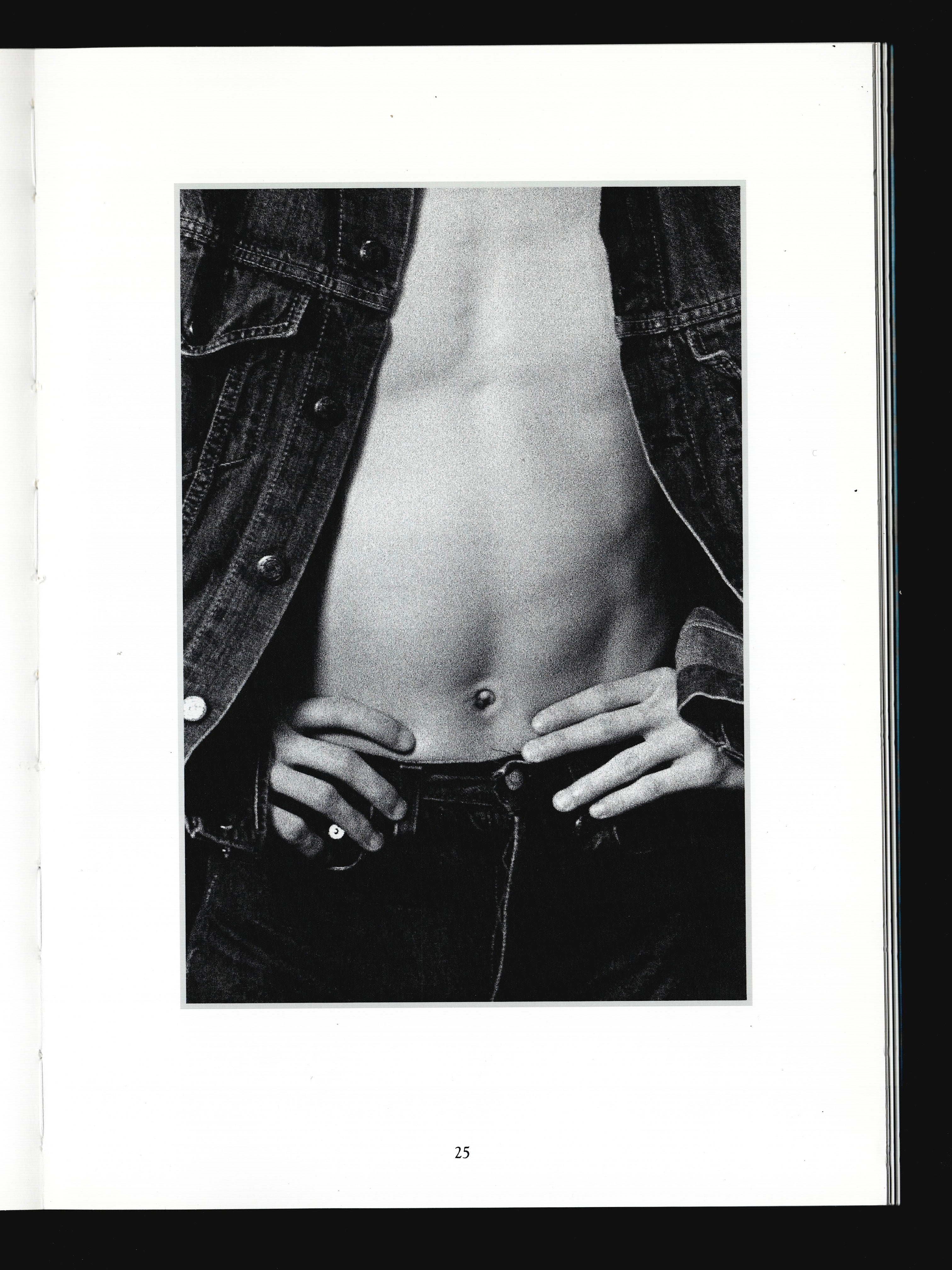 COMFORT OF DREAMS (1990)