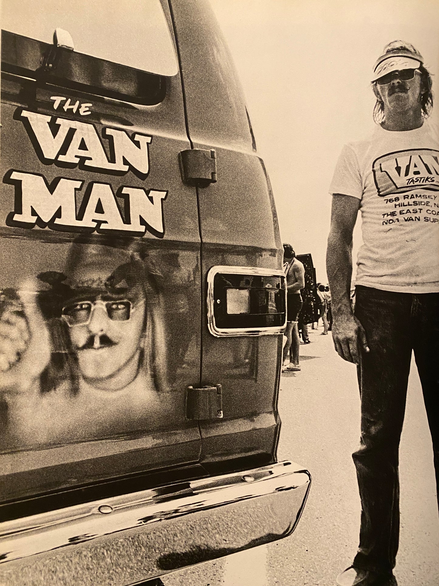 VANS AND THE TRUCKIN' LIFE (1977)