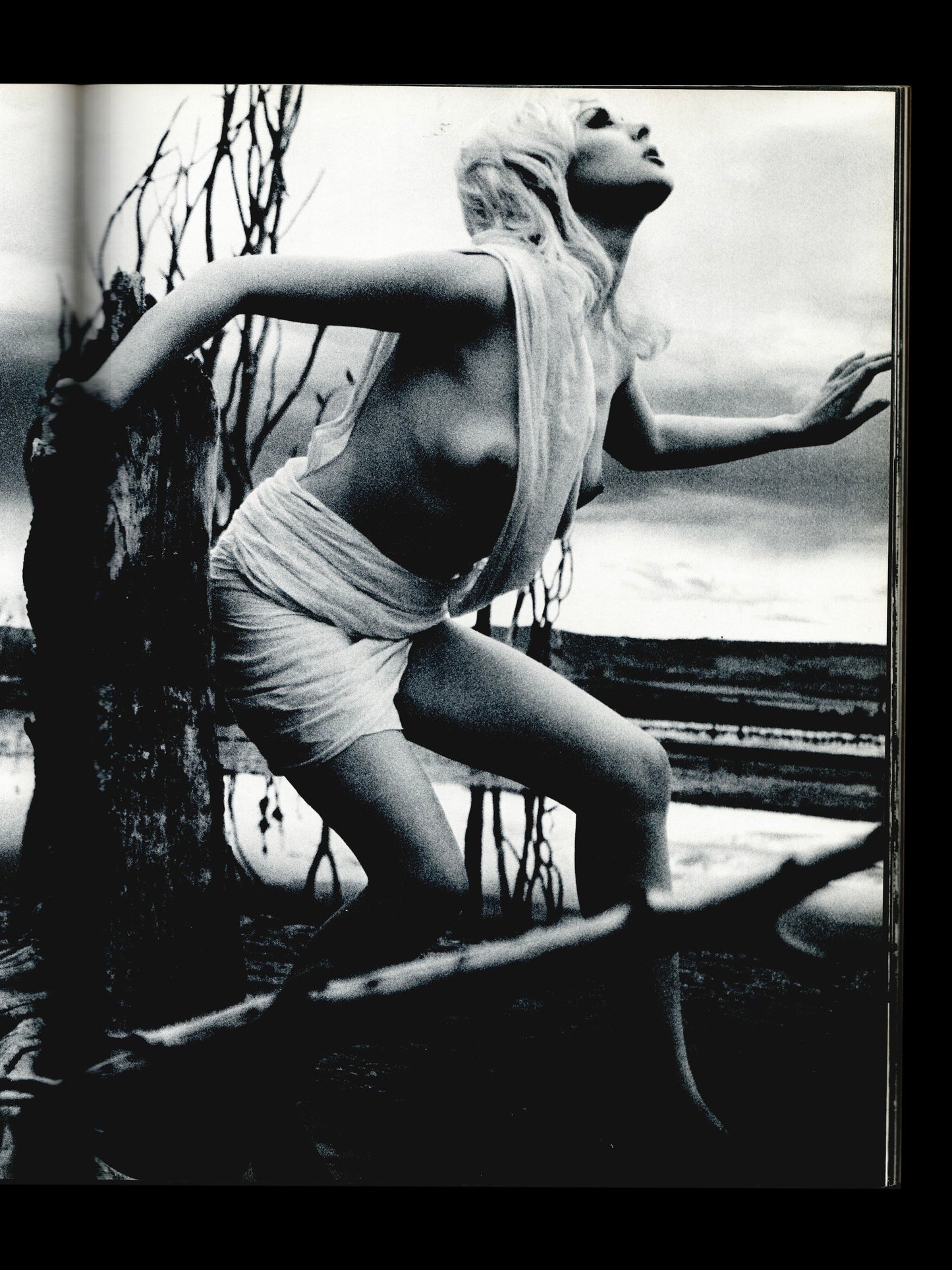 EMA NUDE IN AFRICA (1971)