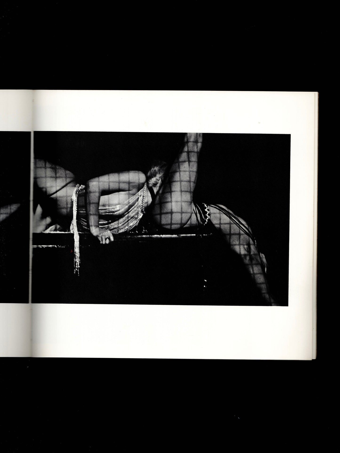 EROTICA LAROTICA (1972)