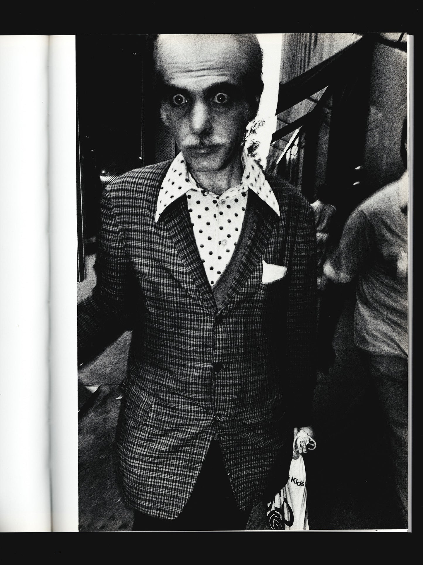 FACING NEW YORK (1992)