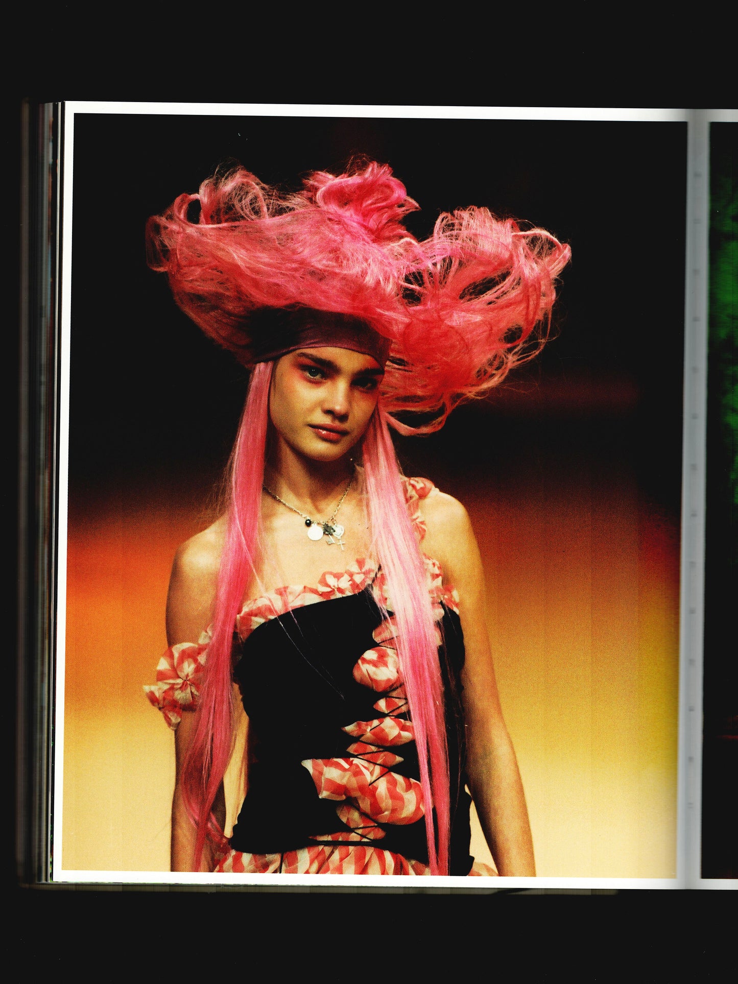 HER STYLE (2003)
