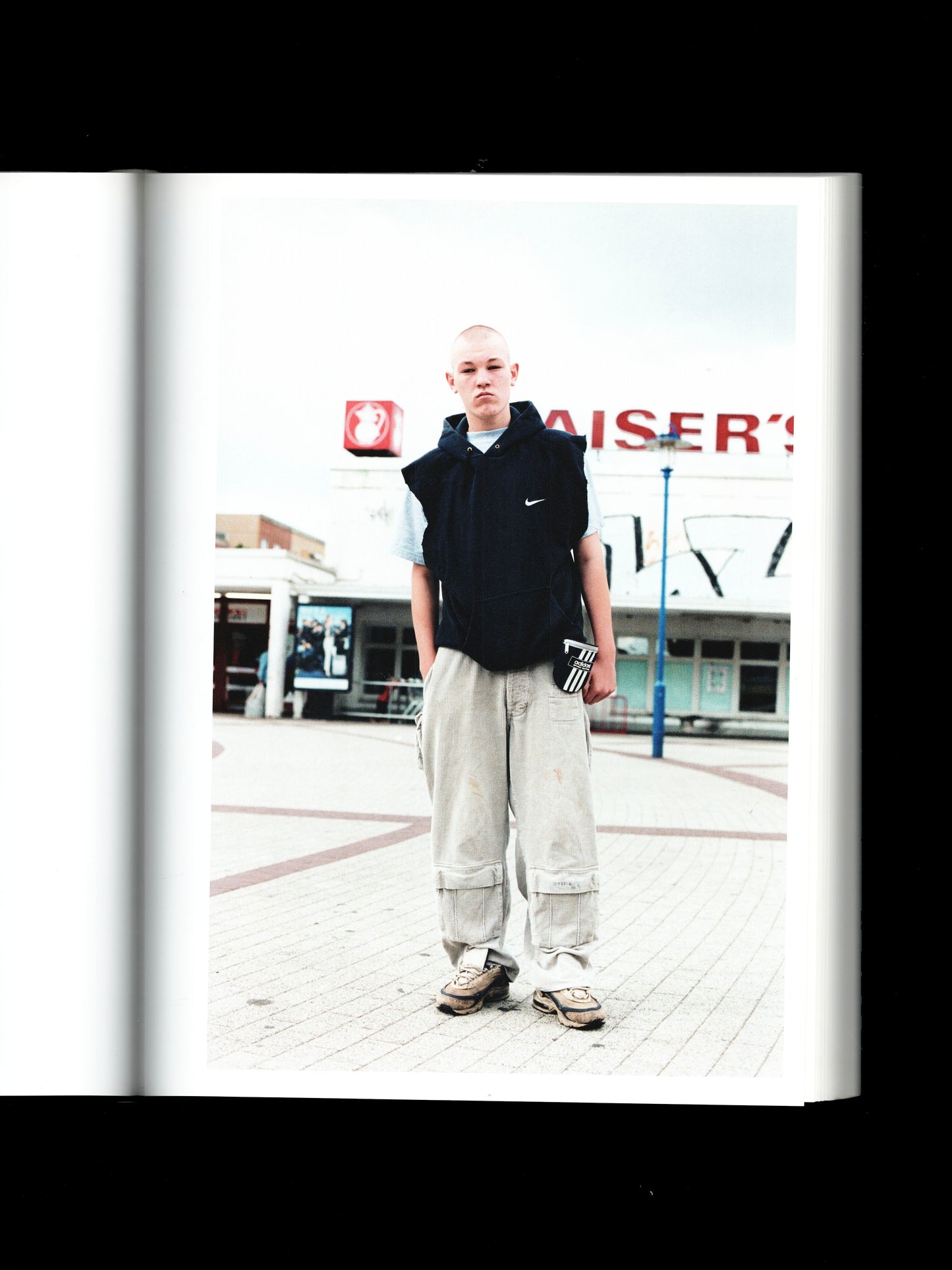 PORTRAITS (2004)