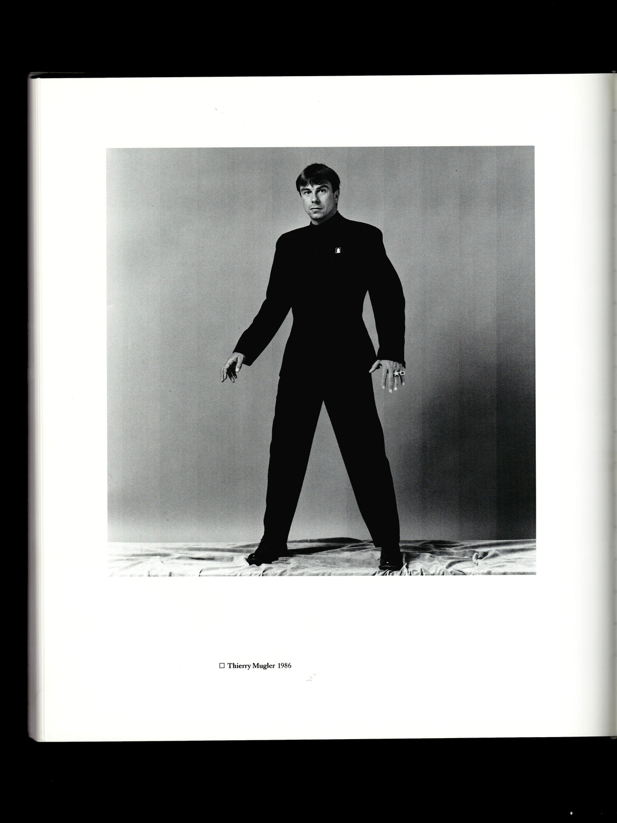 PORTRAIT (1986)