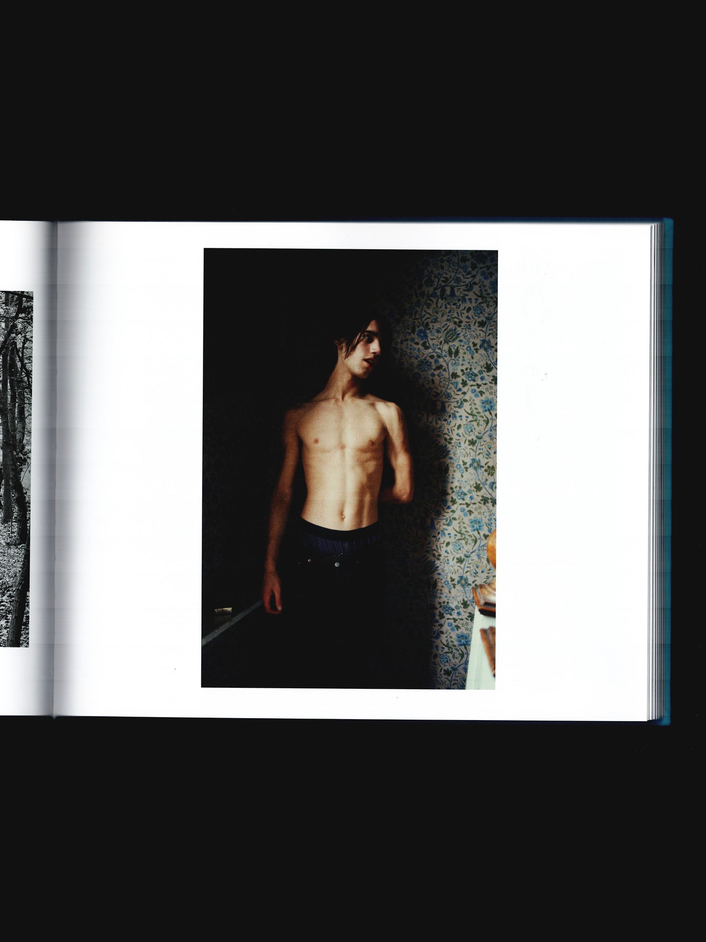 MAY THE CIRCLE REMAIN UNBROKEN W/ PRINT (2011)