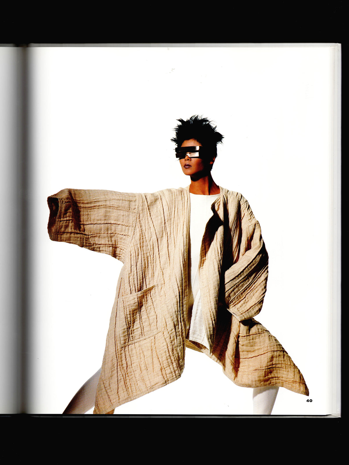 PHOTOGRAPHIEN BY IRVING PENN (1988)