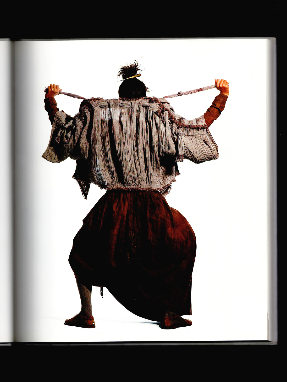 PHOTOGRAPHIEN BY IRVING PENN (1988)