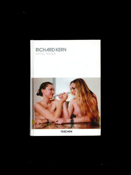 MODEL RELEASE (2000)