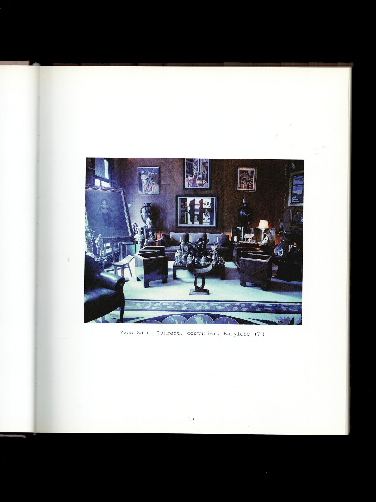 PARIS LIVING ROOMS (2002)