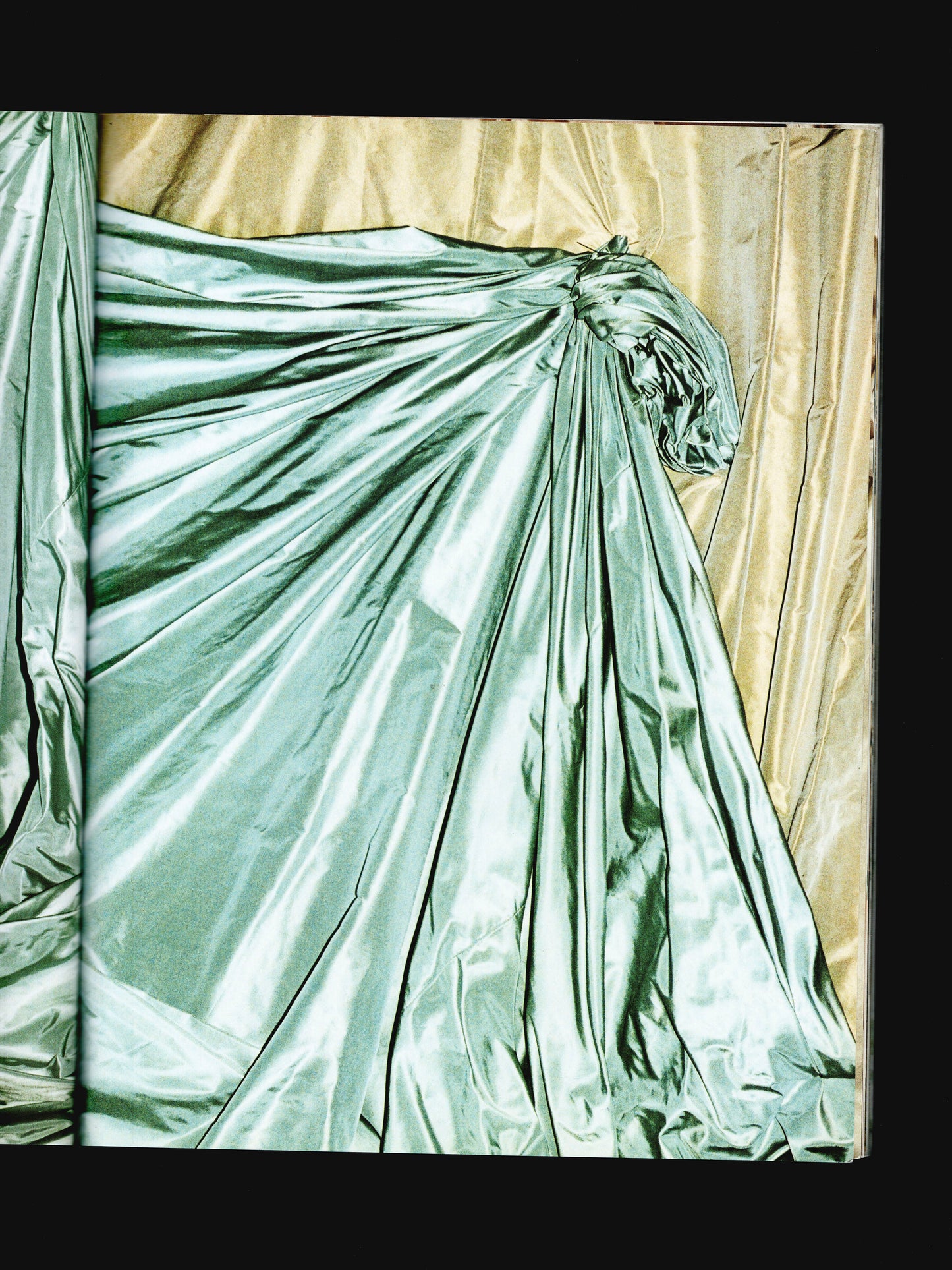 SISLEY: CUTTING EDGE (2007)