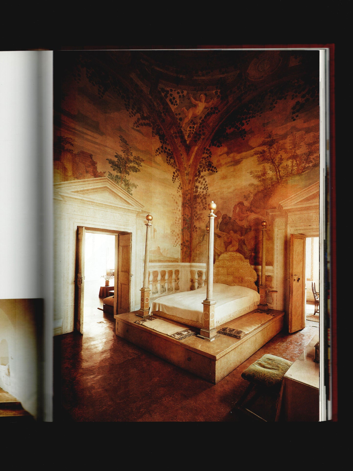 STYLES OF LIVING: THE BEST OF CASA VOGUE (1985)