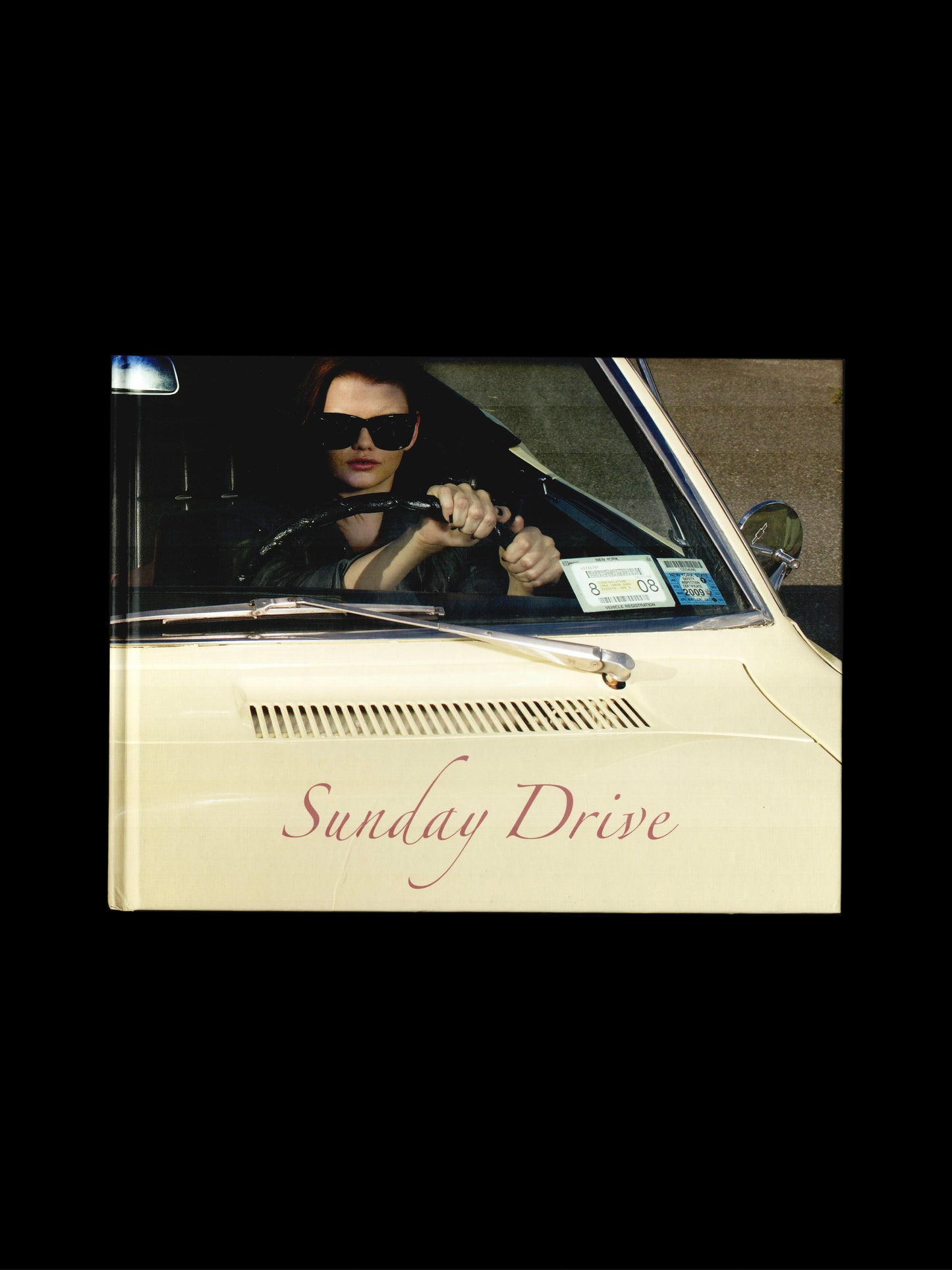 SUNDAY DRIVE (2009)
