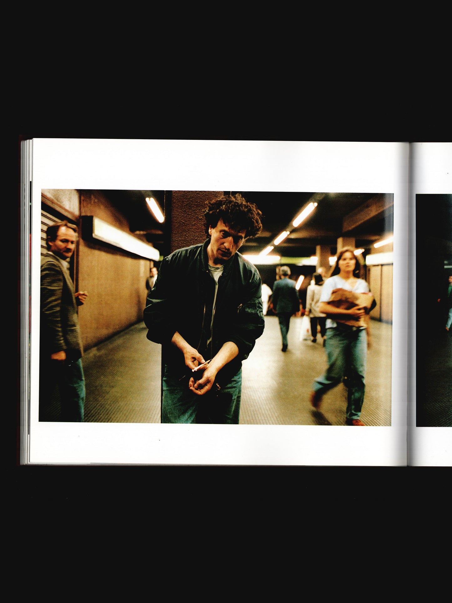 UNDERGROUND: TRAVELS ON THE GLOBAL METRO (1998)