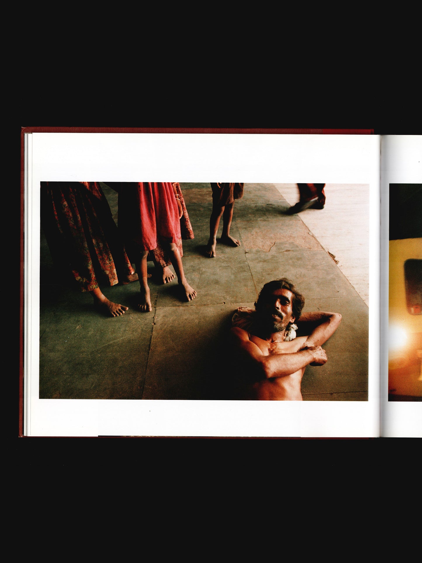 UNDERGROUND: TRAVELS ON THE GLOBAL METRO (1998)