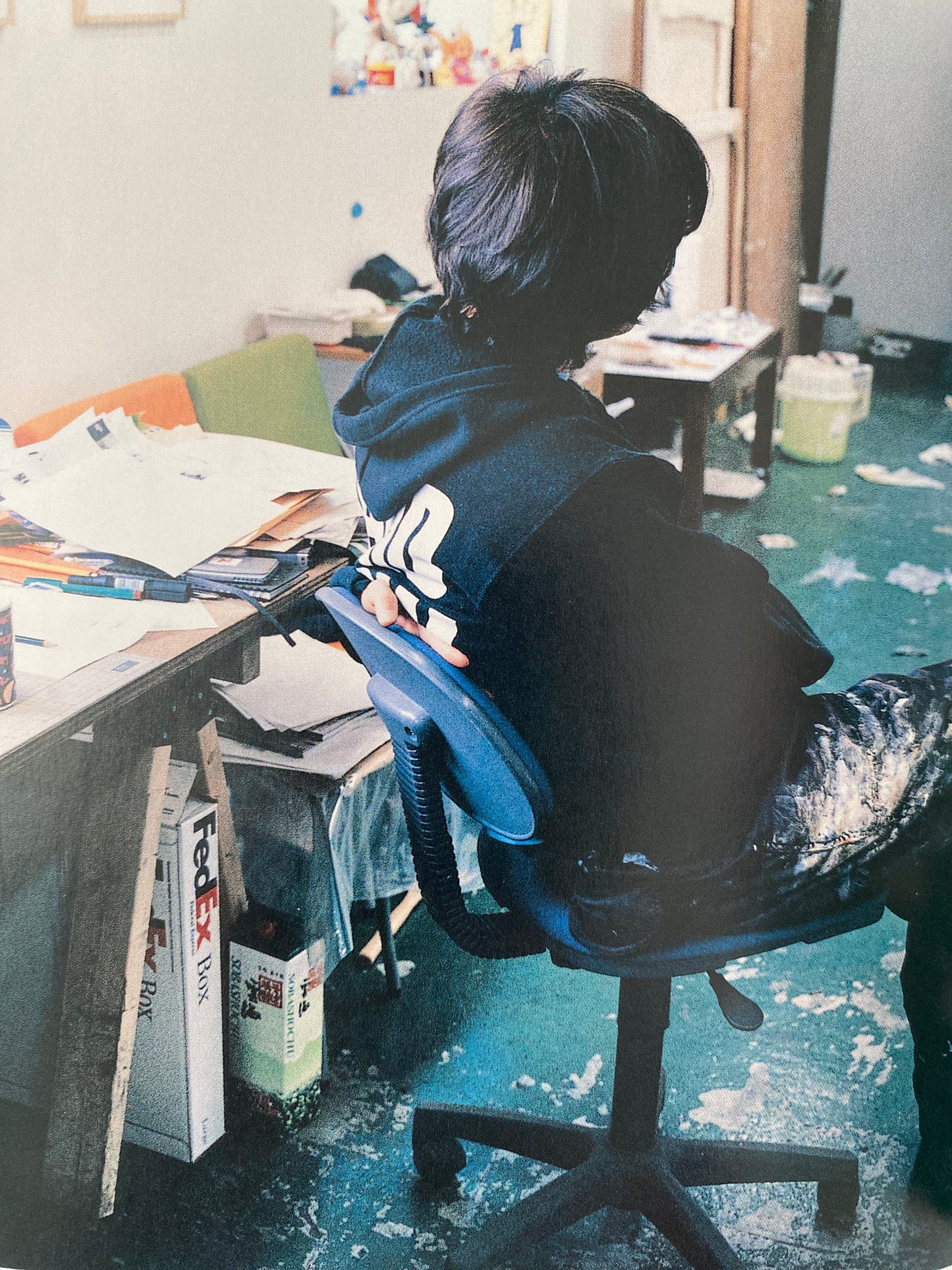 Mie Morimoto - Birth and Present: A Studio Portrait of Yoshitomo Nara (2005)