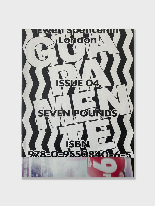 Guapamente Issue 4: Ewen Spencer In London (2015)
