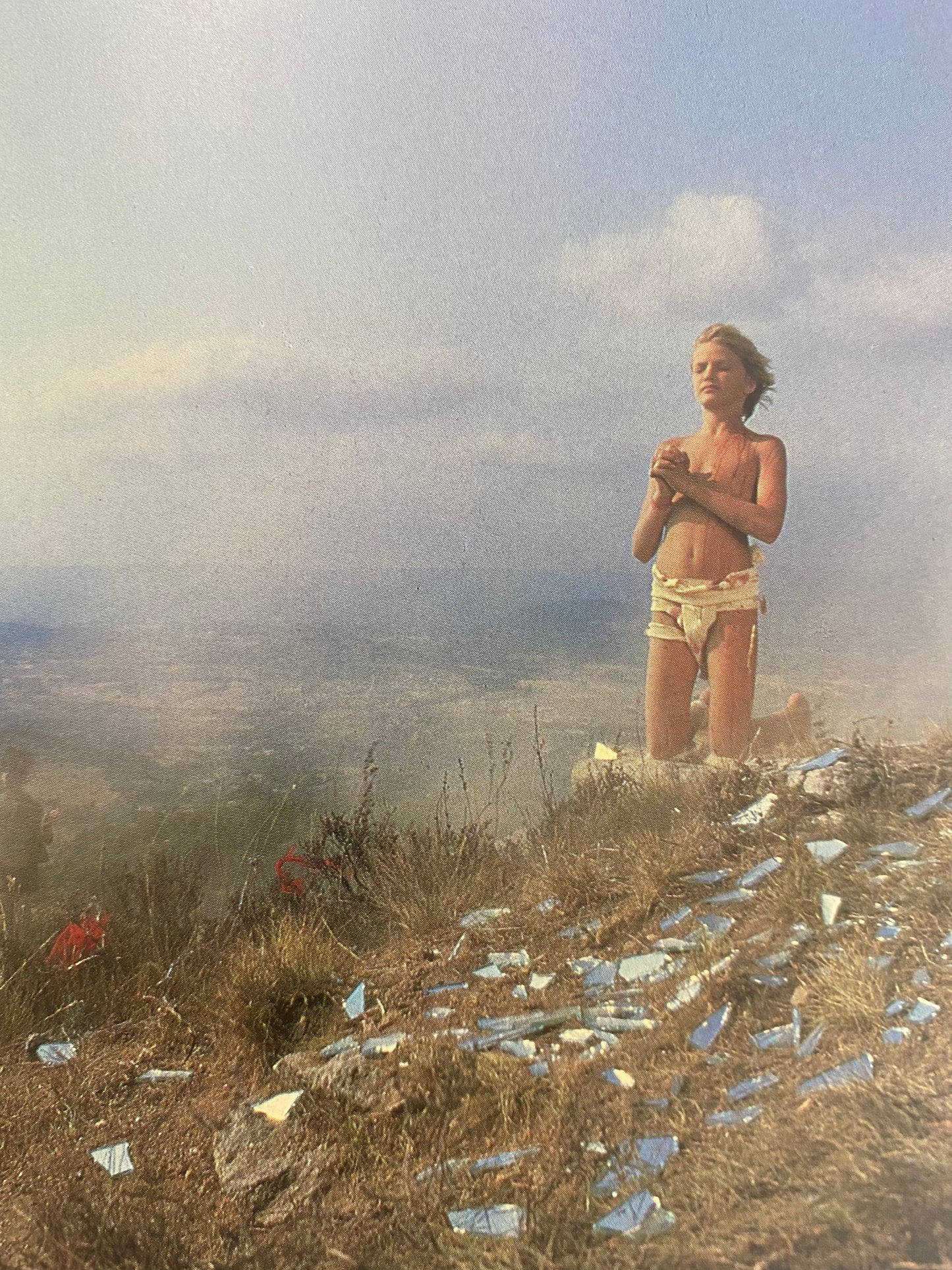 Bernard Faucon - Les Papiers Qui Volent (1987)