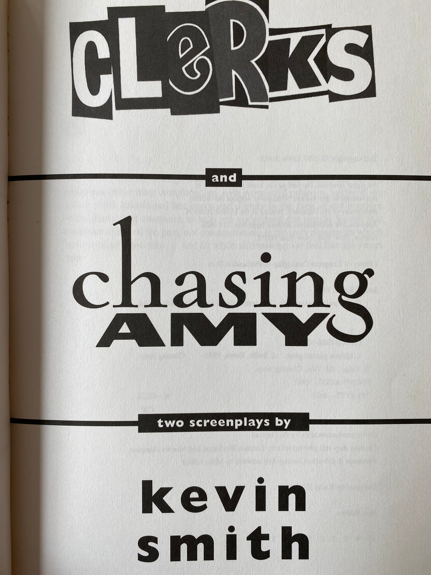 Kevin Smith - Two Screenplays: Clerks, Chasing Amy (1997)
